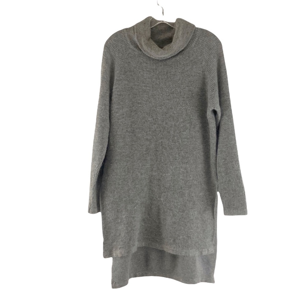 Essue Gray Loose Fit Turtleneck Sweater Size Small